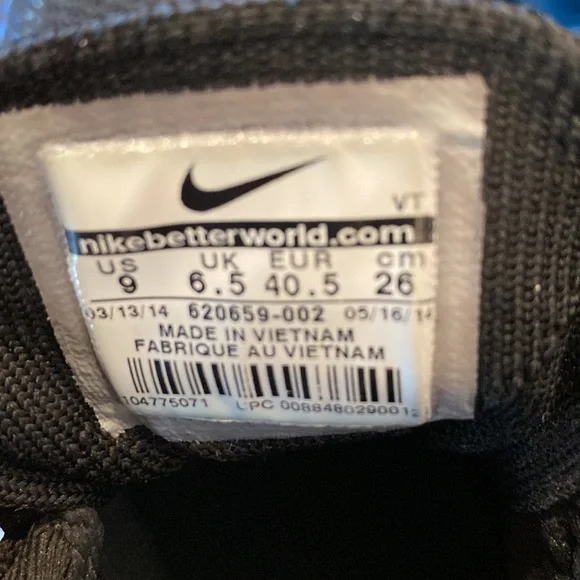 Nike Flyknit max shoes - Picture 11 of 12